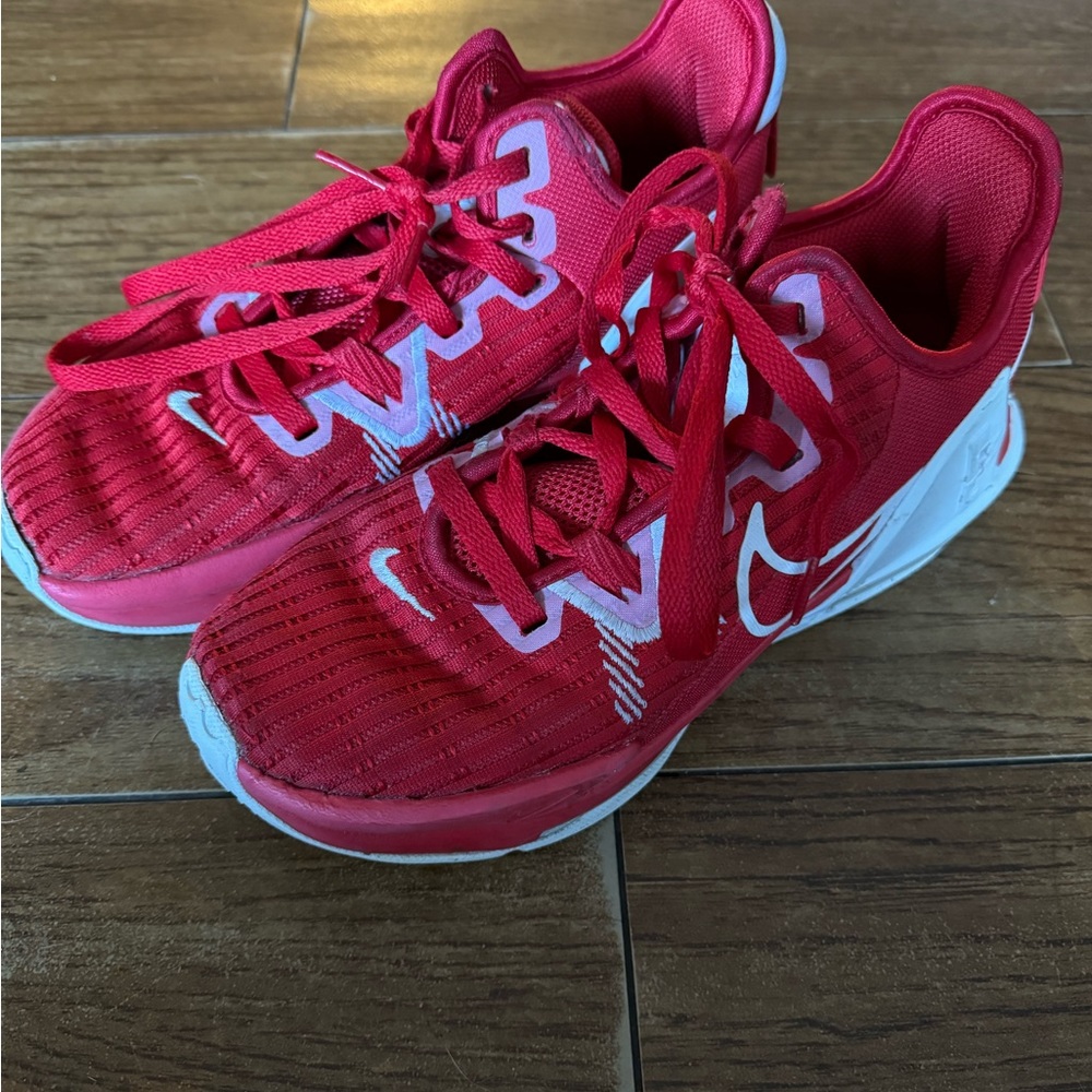 Nike lebron witness 6 basketball shoes